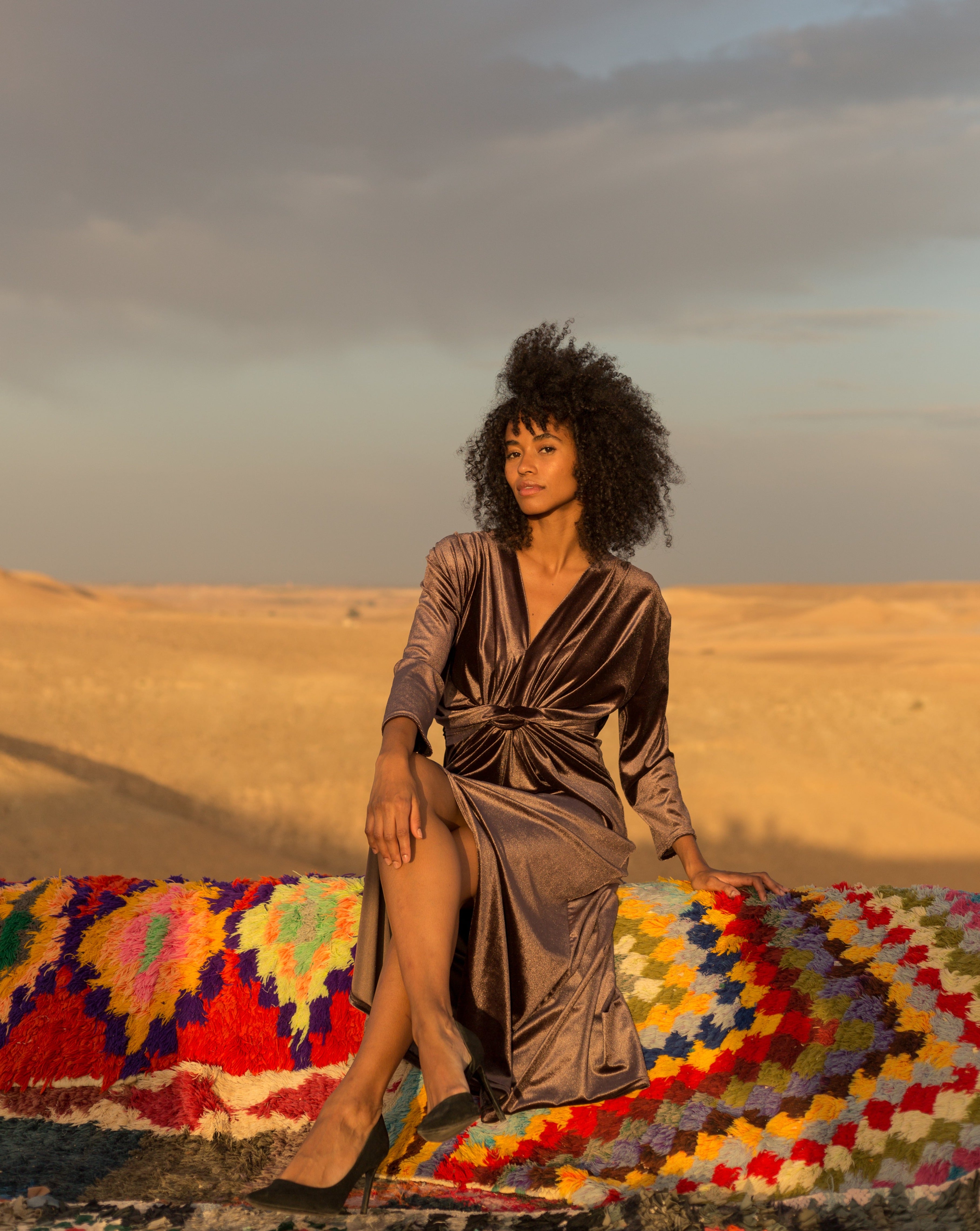 Robe en velours, féminine et agréable à porter. Collection spéciale fêtes de fin de d’années.