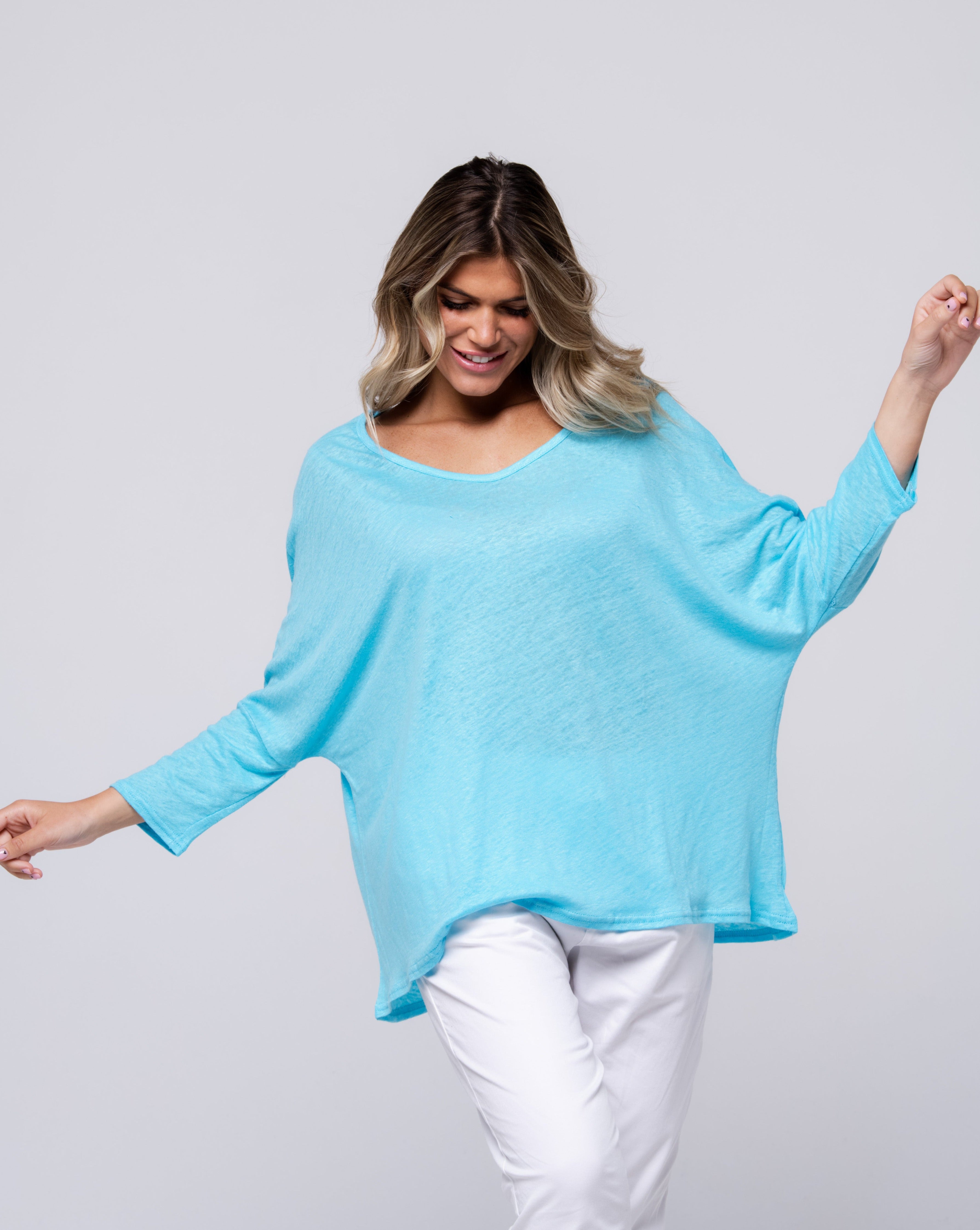 Haut 100% lin aqua uni